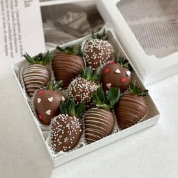 Клубника в шоколаде 'Милк хит'