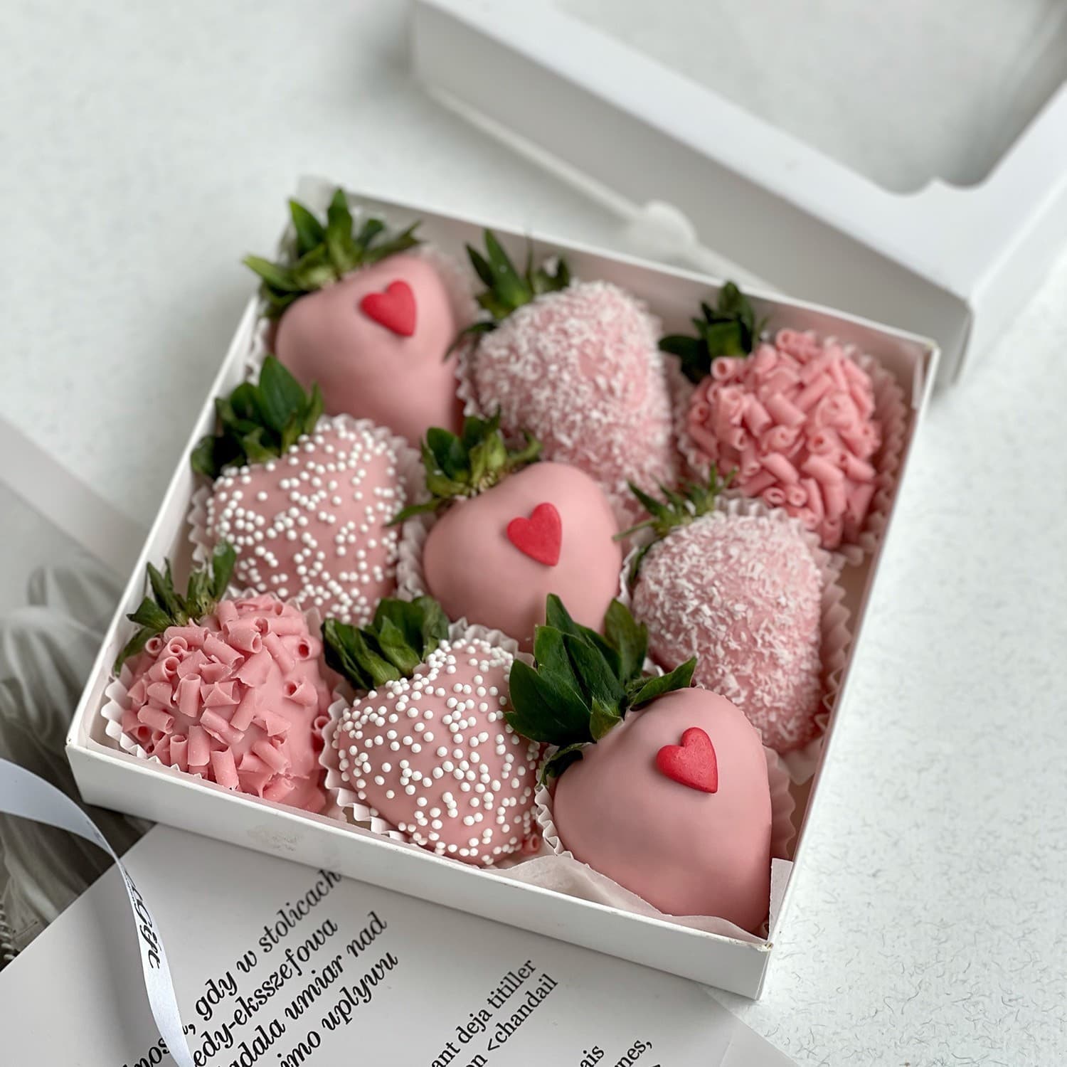 Клубника в шоколаде 'Клубничная зефирка'