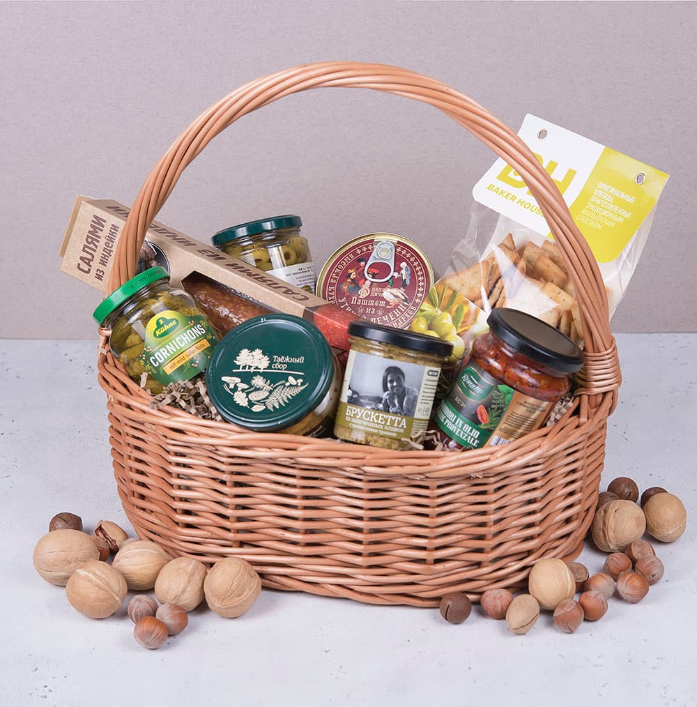 Подарочная корзина 'Закусочная'
